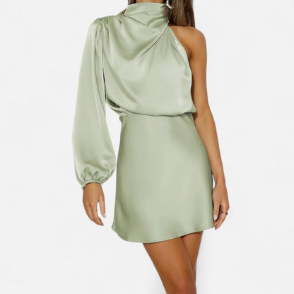 Auvier | One-Shoulder Satin Evening Dress – Sculptural Fluidity, Absolute Elegance
