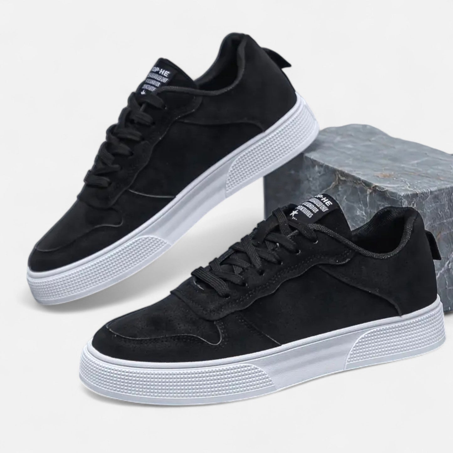 Auvier | Men’s Low-Top Lace-Up Skate Shoes