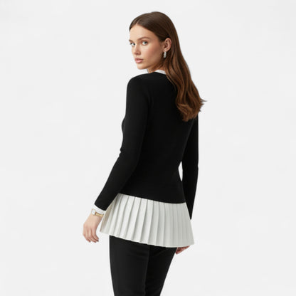 Auvier | Women’s Beige Pullover with Gold Buttons