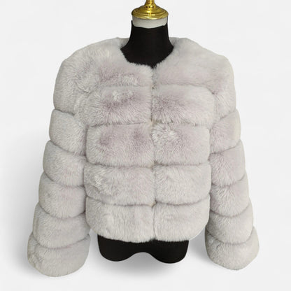 Auvier | Women’s Short Fluffy Winter Coat