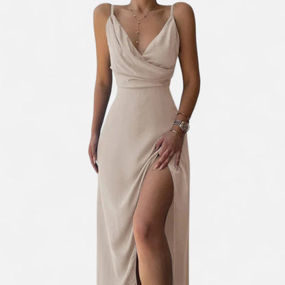 Auvier | Sleeveless V-Neck Dress with Side Slit – Clean Lines, Effortlessly Chic Style