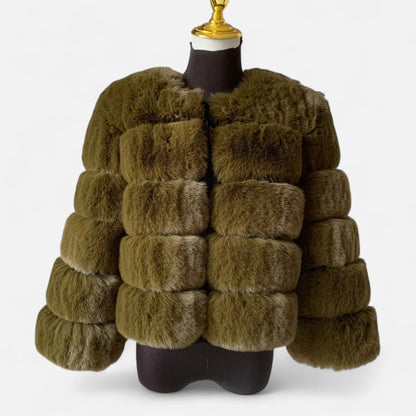 Auvier | Women’s Short Fluffy Winter Coat