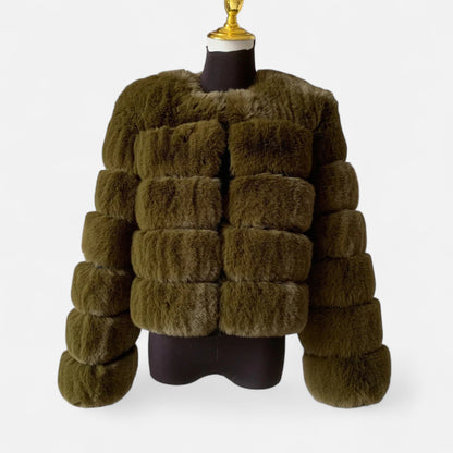 Auvier | Women’s Short Fluffy Winter Coat